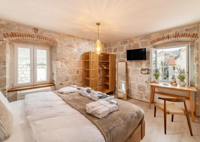 וילה Rita Heritage Kaštela